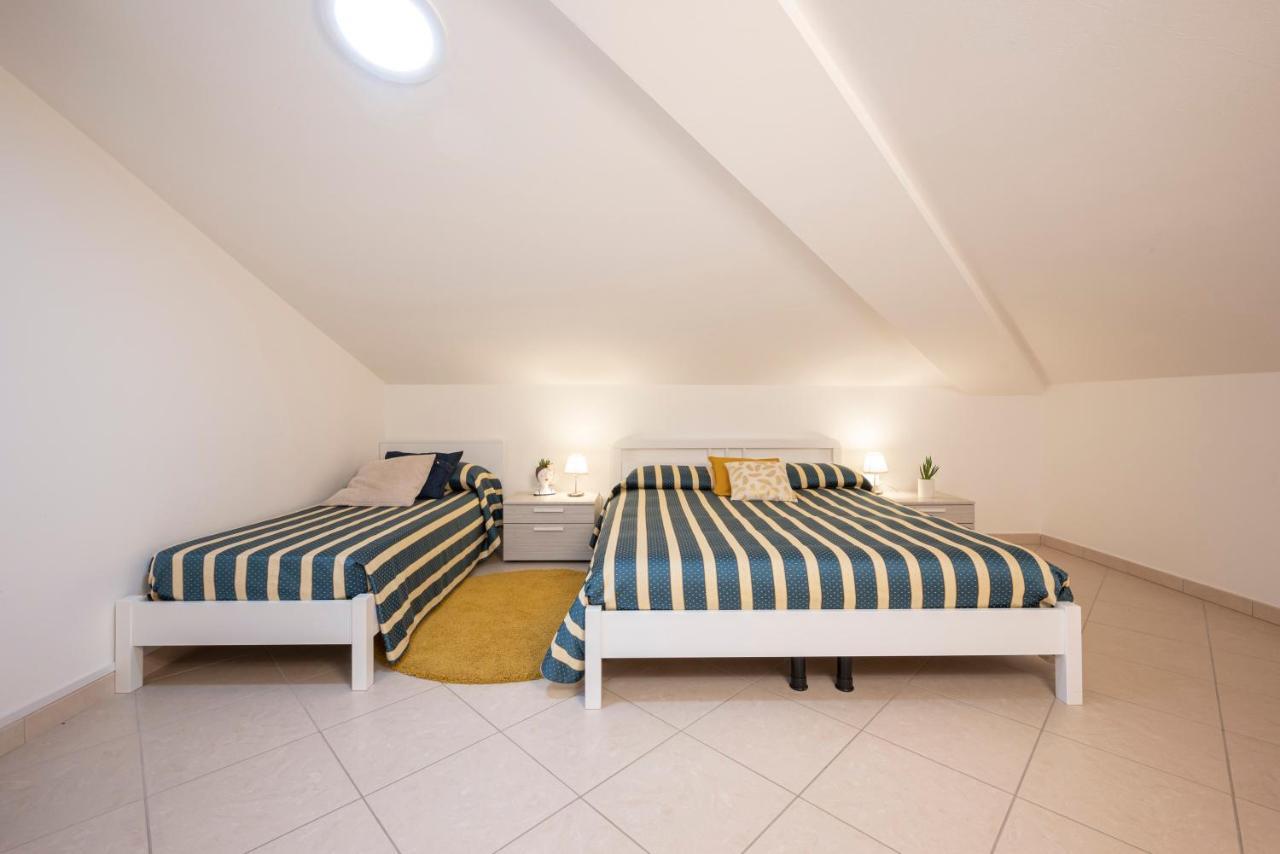 Trilocale A Due Passi Dal Centro E Dal Mare Apartamento San Vincenzo Exterior foto